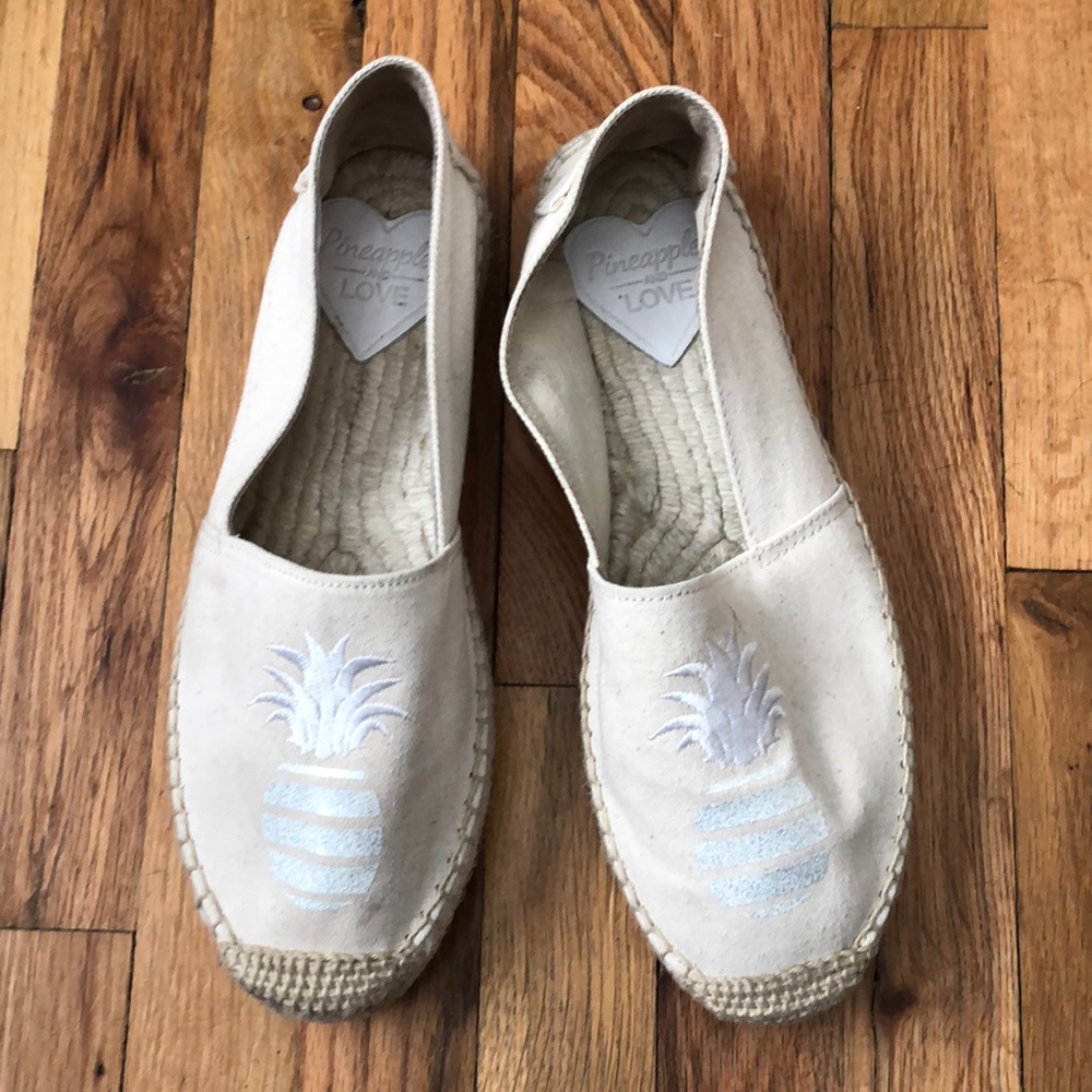 Pineapples and Love Beige Espadrilles 39